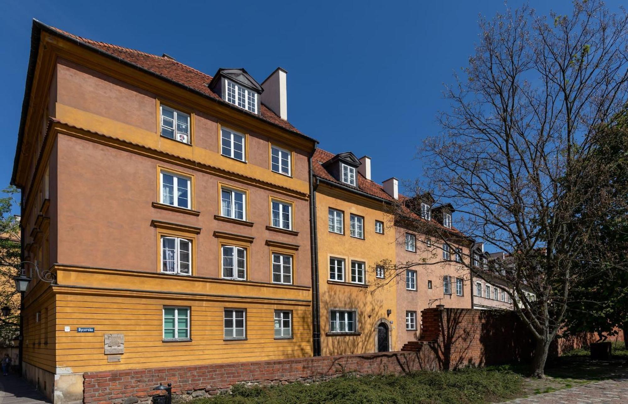Fashioned Apartment Rycerska By Noclegi Renters Varsovie Extérieur photo